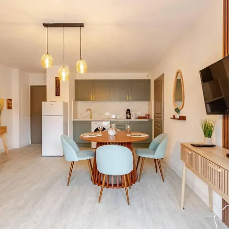 Апартаменты Le Cosy Bernard , Parking, Piscine, Netflix *